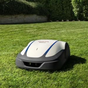 Honda HRM1000 Miimo Robotic Mower 700 x 700 2